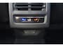Volkswagen Golf 1.5 eHybrid 204pk Life Edition | SoH 100% | Trekhaak | Navigatie | Keyless