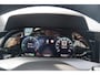 Volkswagen Golf 1.5 eHybrid 204pk Life Edition | SoH 100% | Trekhaak | Navigatie | Keyless