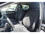 Volkswagen Golf 1.5 eHybrid 204pk Life Edition | SoH 100% | Trekhaak | Navigatie | Keyless