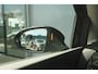 Volkswagen Golf 1.5 eHybrid 204pk Life Edition | SoH 100% | Trekhaak | Navigatie | Keyless