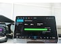 Volkswagen Golf 1.5 eHybrid 204pk Life Edition | SoH 100% | Trekhaak | Navigatie | Keyless