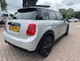 MINI Cooper 5-Deurs 1.5 Chili Serious Business- AUTOMAAT