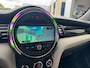 MINI Cooper 5-Deurs 1.5 Chili Serious Business- AUTOMAAT