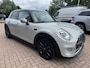 MINI Cooper 5-Deurs 1.5 Chili Serious Business- AUTOMAAT