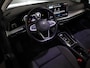 Volkswagen Golf 1.5 eHybrid Style Edition 204 pk Automaat (DSG) | Navigatie via App | Parkeersensoren (Park assist) | Achteruitrijcamera | Adaptieve cruise control | Autom. airco (3 zones) |