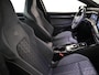 Volkswagen Golf 1.5 eTSI R-Line 130 pk Automaat (DSG) | Navigatie via App | Parkeersensoren | Autom. airco | LED koplampen | R-Line |