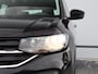 Volkswagen T-Cross 1.0 TSI Life Business | 95 pk | Navigatie | Climate control | Cruise control | DAB+ | 16'' Lichtmetalen velgen 'Belmont' | Spraakbediening |