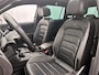 Volkswagen Tiguan 1.4 TSI eHybrid R-Line Business+ | Trekhaak | Carplay | Stoelverwarming | Adaptieve Cruise/Control | Panoramadak