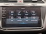 Volkswagen Tiguan 1.4 TSI eHybrid R-Line Business+ | Trekhaak | Carplay | Stoelverwarming | Adaptieve Cruise/Control | Panoramadak