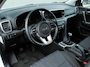 Kia Sportage 1.6 GDI DynamicLine | Trekhaak | Achteruitrijcamera | Stoelverwarming | Stuurverwarming | Navigatie | Carplay | DAB