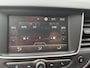 Opel Crossland X 1.2 Turbo Innovation . Apple carplay. Automaat . stuur+stoel verwarming.Trekhaak. sportvelgen .
