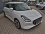 Suzuki Swift 1.2 Style Smart Hybrid CVT Automaat Navigatie | Camera | Stoelverwarming | LED | Keyless