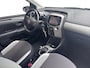 Toyota Aygo 1.0 VVT-i x-play | Airco | Achteruitrijcamera | Apple carplay / Android auto |