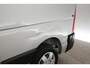 Renault Master T35 2.3 dCi L2H2 | Airco | Cruise | 3 Zits | Trekhaak | Navi | Parkeersens.