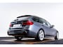 BMW 3-Serie Touring 318i High Executive M-sport - Panoramadak - Leder - Camera - Navigatiesysteem Professional - HiFi System - Stoelverwarming