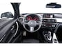 BMW 3-Serie Touring 318i High Executive M-sport - Panoramadak - Leder - Camera - Navigatiesysteem Professional - HiFi System - Stoelverwarming