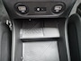 Hyundai Ioniq 5 Lounge 77.4 kWh / SOH 99,1% / Dealer onderhouden / Fabrieksgarantie tot 04-2028 / Trekhaak afneembaar / CCS snelladen / Rondomzicht camera / Trekgewicht 1600 kg / Stuur- Stoel & Achterbank verwarming / Adaptief cruise control / Stoelventilatie / Elektrische achterklep /