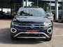 Volkswagen T-Roc 1.5 TSI Style automaat in nieuwstaat