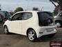Volkswagen Up! in prima staat 6 maanden garantie