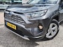 Toyota RAV4 2.5 Hybrid AWD Dynamic Plus | Trekhaak (1650kg trekgewicht) | Schuifkanteldak | Navi | Stoelverwarming