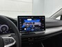 Volkswagen Golf 1.5 eHybrid Life Edition 204pk | Automaat| Panorama schuif-kanteldak | Apple CarPlay en Android Auto | Adaptive Cruise Control | Stuur/Stoel - Verwarming | Automatische airconditioning | Achteruitrijcamera |