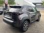 Toyota Yaris Cross 1.5 Hybrid 115 First Edition // ADAPT. CRUISE // KEYLESS // APPLE-ANDROID AUTO // CAMERA+SENSOREN // STOEL + STUUR VERWARMING //