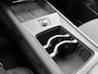 Volkswagen ID.3 Neo Life 50 kWh 170 PK | Steunhaak | Navigatie | Apple Carplay draadloos | Stoelverwarming | Ruiten getint | 19" Lichtmetalen velgen | Android Auto draadloss | LED verlichting | Camera | Climate control | Dodehoek sensoren |