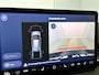 Volkswagen ID.3 Neo Life 50 kWh 170 PK | Steunhaak | Navigatie | Apple Carplay draadloos | Stoelverwarming | Ruiten getint | 19" Lichtmetalen velgen | Android Auto draadloss | LED verlichting | Camera | Climate control | Dodehoek sensoren |