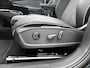Volkswagen ID.4 Pro Limited Edition Plus 77 kWh | Trekhaak | Apple Carplay draadloos | Camera | Keyless access | Dodehoeksensoren | Navigatie | Android Auto draadloos | 19" Lichtmetalen velgen | Stoelverwarming | Adaptieve cruise control | Stuurverwarming |