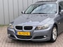 BMW 3-Serie Touring 318i Luxury Line PANO STOELVRW PDC