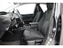Toyota Prius 1.8 Plug-in Business Plus | Navigatie | JBL | Dodehoek detectie | Stoelverwarming | Head-up display | LED | Keyless | Adaptive Cruise | Parkeersensoren voor/achter | Camera | Clima | 15 inch | Rijstrooksensor | Bluetooth