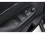 Toyota Yaris Cross 1.5 Hybrid Dynamic | Apple Carplay / Android Auto | Keyless | Adaptive Cruise | Clima | Parkeersensoren voor | Camera | Full LED | 17 inch