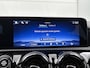 Mercedes-Benz A-klasse 180 Star Edition Led Koplampen | Parkeerpakket met achteruitrijcamera | Dodehoekassistent | Elektrisch inklapbare buitenspiegels. Inclusief 24 maanden Mercedes-Benz Certified garantie voor Europa.