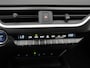 Lexus UX 250h Luxury Line | Stuur-Stoelverwarming | Navigatie |