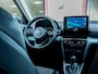 Toyota Yaris Cross 1.5 Hybrid Executive Bi-Tone | Origineel NL | Trekhaak | Achteruitrijcamera | Adaptieve Cruise Control | Dode Hoek Detectie | JBL Premium Audio | Stoelverwarming | Navigatie | Metallic Lak | Climate Control |