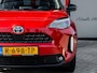 Toyota Yaris Cross 1.5 Hybrid Executive Bi-Tone | Origineel NL | Trekhaak | Achteruitrijcamera | Adaptieve Cruise Control | Dode Hoek Detectie | JBL Premium Audio | Stoelverwarming | Navigatie | Metallic Lak | Climate Control |