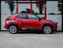Toyota Yaris Cross 1.5 Hybrid Executive Bi-Tone | Origineel NL | Trekhaak | Achteruitrijcamera | Adaptieve Cruise Control | Dode Hoek Detectie | JBL Premium Audio | Stoelverwarming | Navigatie | Metallic Lak | Climate Control |