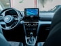 Toyota Yaris Cross 1.5 Hybrid Executive Bi-Tone | Origineel NL | Trekhaak | Achteruitrijcamera | Adaptieve Cruise Control | Dode Hoek Detectie | JBL Premium Audio | Stoelverwarming | Navigatie | Metallic Lak | Climate Control |