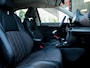 Toyota Yaris Cross 1.5 Hybrid Executive Bi-Tone | Origineel NL | Trekhaak | Achteruitrijcamera | Adaptieve Cruise Control | Dode Hoek Detectie | JBL Premium Audio | Stoelverwarming | Navigatie | Metallic Lak | Climate Control |