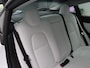 Tesla Model 3 Long-Range AWD 351pk 75 kWh FACELIFT 88,6% SoH [ WIT LEDER+WARMTEPOMP+AUTOPILOT+620KM WLTP+PREMIUM AUDIO ]