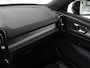Volvo XC40 Recharge P8 AWD R-Design | SOH 97.1% | Trekhaak | Panoramadak | Leder/alcantara | Stuur/stoel verwarming | Park assit | Carplay |