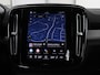 Volvo XC40 Recharge P8 AWD R-Design | SOH 97.1% | Trekhaak | Panoramadak | Leder/alcantara | Stuur/stoel verwarming | Park assit | Carplay |
