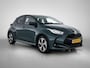 Toyota Yaris 1.5 Hybrid 115 First Edition Comfort Pack | BTW voertuig | Dodehoek detectie | Stoel+stuurverwarming | Parkeersensoren voor+achter | Apple CarPlay/Android Auto | Cruise Control Adaptive |