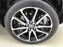 Toyota Yaris Cross 1.5 Hybrid GR Sport | BTW voertuig | Head-Up Display | JBL | Dodehoek detectie | Parkeersensoren voor+achter | elektrische achterklep | Stoelverwarming | Navigatie | Apple CarPlay/Android Auto |