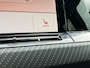 Volkswagen Golf 1.5TSI 96KW/130PK R-Line Business · Panoramadak · Camera · Apple/Android Car Play · Stoel & Stuurverwarming · Navigatie · LED ·