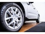 Volvo XC60 2.0 T5 Momentum Trekhaak - Smartphone integratie - Park Assist Pilot - Navigatie - Camera - Climate Control - PDC