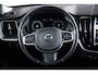 Volvo XC60 2.0 T5 Momentum Trekhaak - Smartphone integratie - Park Assist Pilot - Navigatie - Camera - Climate Control - PDC