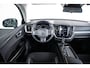 Volvo XC60 2.0 T5 Momentum Trekhaak - Smartphone integratie - Park Assist Pilot - Navigatie - Camera - Climate Control - PDC