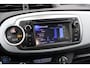 Toyota Yaris 1.5 Full Hybrid Dynamic | Automaat | Climate control | 2013 | Nette auto!