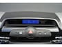 Hyundai ix20 1.6I 124PK Airco Navi Camera BT PDC HOGE-instap